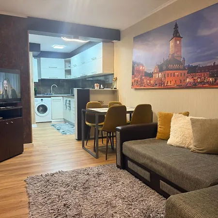 Fain Apartments79 *